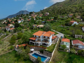 Traditional Luxury Villa ARMONIA